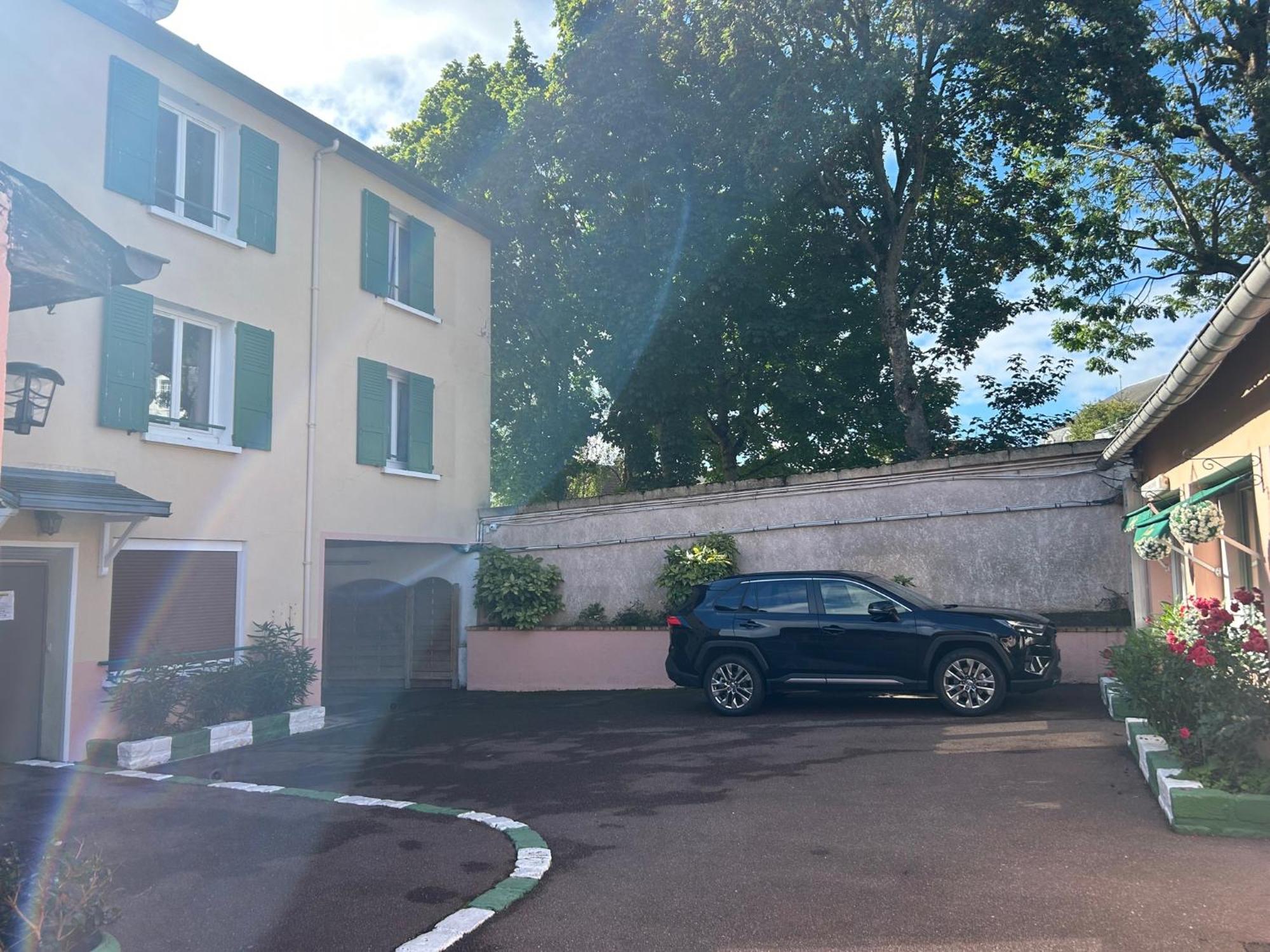 רמבוייה Hotel St Charles מראה חיצוני תמונה