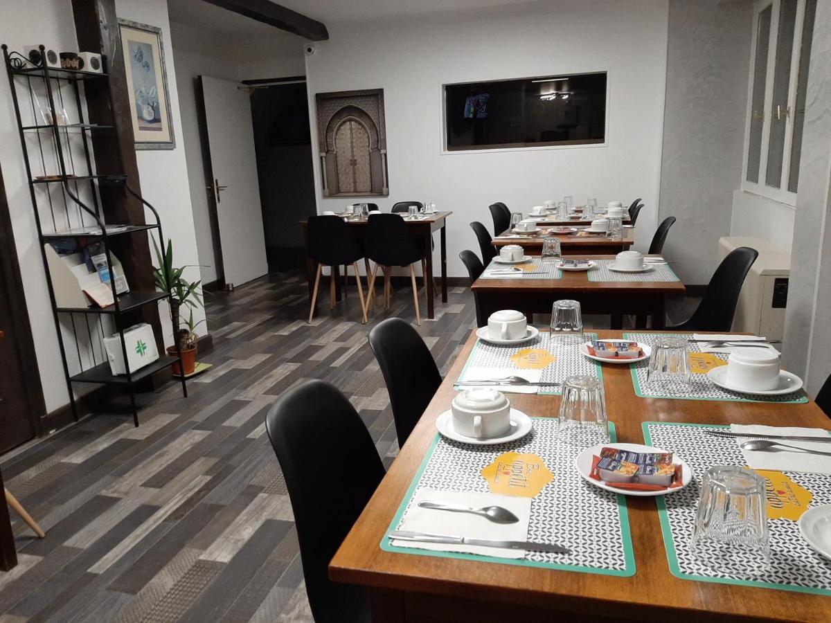 רמבוייה Hotel St Charles מראה חיצוני תמונה